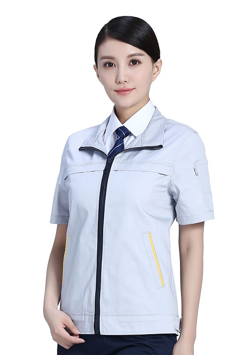 工作服的搭配技巧